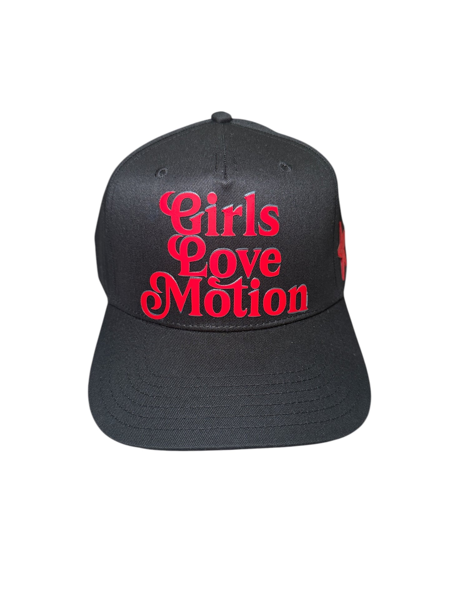 GIRLS LOVE MOTION SNAP BACK
