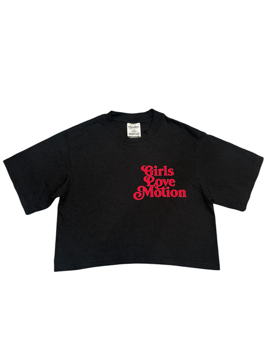 GIRLS LOVE MOTION CROP TOP